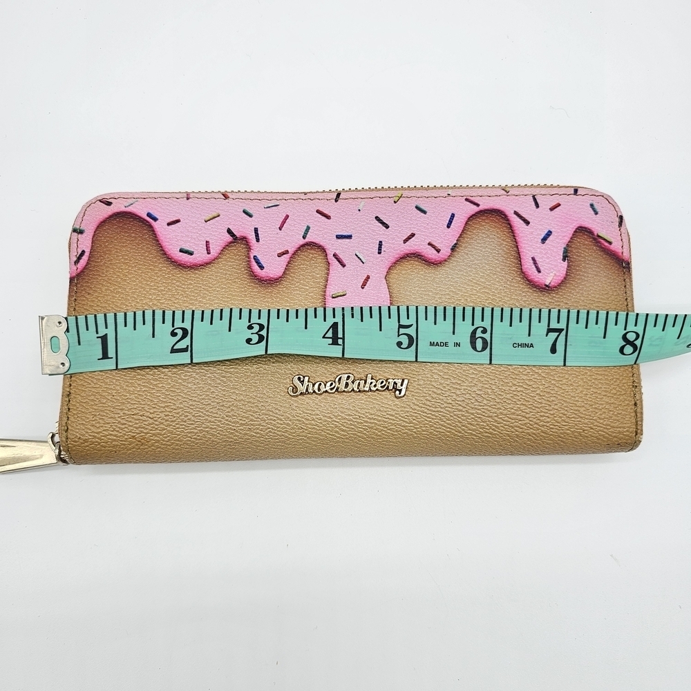 Shoe Bakery Pink Sprinkles Wallet - Picture 12 of 14